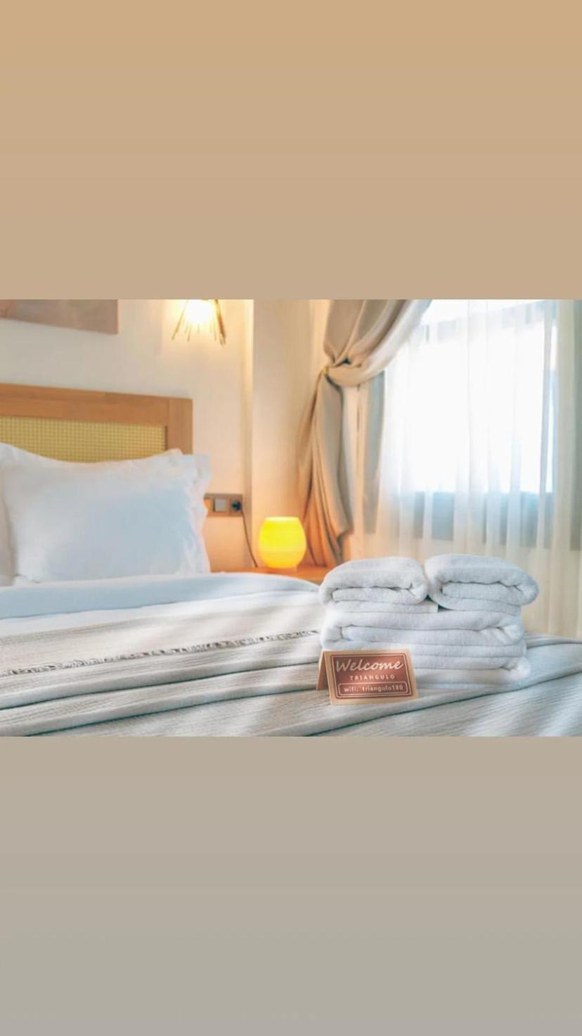 Triangulo Hotel Алачати Экстерьер фото